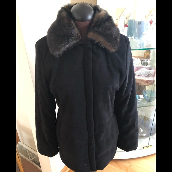 Jones New York Jackets & Blazers - Ladies Jones New York Coat, size S